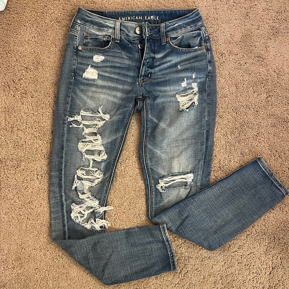 American Eagle Tomgirl Jeans